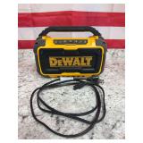 Dewalt DCR010 Bluetooth Radio