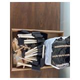 Sponges and Paintbrush’s