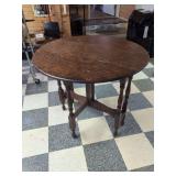 Round Top Table Folding Sides