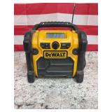 Dewalt DCR018 Radio