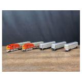 (5) Santa Fe Locomotives + Passenger Cars Marx