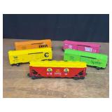 (5) Rail Cars Lionel