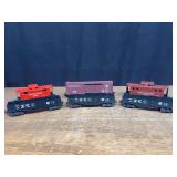 (6) Rail Cars + Cabooses Lionel