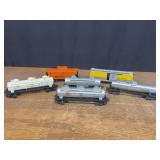 (6) Rail Cars + Caboose Lionel