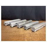 (5) Lionel Lines Rail Cars Lionel
