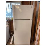 GE Freezer/Refrigerator