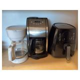 (2) Coffee Pots & Small Air Fryer