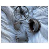 IHC Clutch Wheel, Rain Cap and More