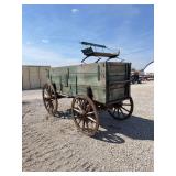 John Deere Triumph Wagon