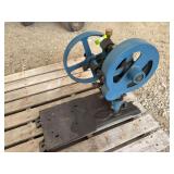 Paul Cast Iron Duplex Pump Jack – Dual Cylinder Hit & Miss Engine Accessory