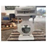 Toledo No. 419318 Style 3120BX “No Springs Honest Weight” Counter Scale