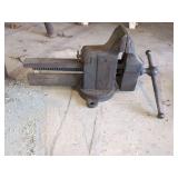 Swivels Vise