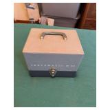 Kodak Instamatic M50 Movie Projector with Case