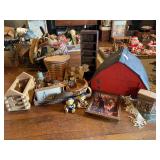 Assorted Americana Decorative and Collectible Items