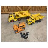 (3) Trucks + Crawler