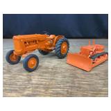 (2) AC D15 + Crawler