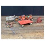 (6) 1/16 Tru-Scale Tractor + Implements Cater