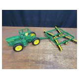 (2) 1/16 John Deere 7520 + 220 Disk Ertl