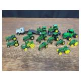 (12) 1/64 John Deere Ertl