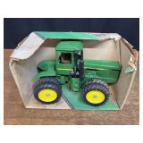 1/16 John Deere 8650 Ertl