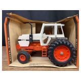 1/16 Case 2590 NIB Ertl