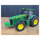 1/16 John Deere 8430 Dealer Edition Ertl
