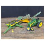 (4) 1/16 John Deere Rebuilder Lot
