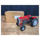 1/16 MF 270 Special Edition NIB Ertl