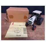 1/16 Case 2594 Collector NIB Ertl