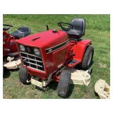 International Cub Cadet 682