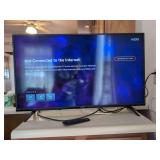 Vizio D40f-G9 40-Inch Smart LED Television with Remote