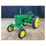 1/16 John Deere HWH 1999 2 Cylinder Ertl