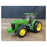 1/32 John Deere 8400 Ertl