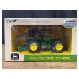 1/32 John Deere 8430 Collector NIB Ertl