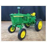 1/16 John Deere 4010 Hi-Crop 2003 NFTM Ertl
