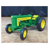 1/16 John Deere 330 2005 2 Cylinder Ertl