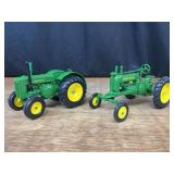 (2) 1/16 John Deere D + A Ertl