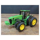 1/32 John Deere 8430 Ertl