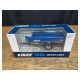 1/64 Kinze 1521 Grain Cart NIB SC