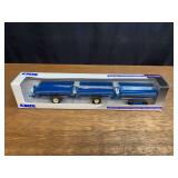 1/64 Kinze 1050 Harvest Commander Grain Auger Wagons Limited Edition Set NIB SC