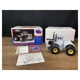 1/32 Big Bud 16V-747 Factory NIB DCP