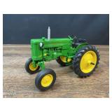 1/16 John Deere 420 Hi-Crop 2003 2 Cylinder Ertl