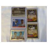 (5) New York Yankees Baseball Cards: Mickey Mantle and Joe DiMaggio