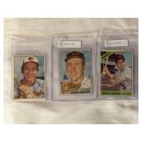Brooks Robinson Autographed Baseball Card Lot (1965 Topps #150, 1966 Topps #390, 1975 SSPC #392)