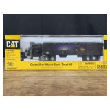 1/64 Caterpillar Semi Truck NIB Norscot