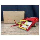 1/16 Tru-Scale Combine NIB Carter