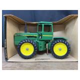 1/16 John Deere 8640 NIB Ertl