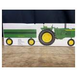 1/16 John Deere 3020 + Wagon Set NIB Ertl