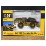 1/50 Caterpillar 545 Grapple Skidder NIB Norscot