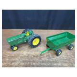 (2) 1/16 John Deere Tractor + Wagon